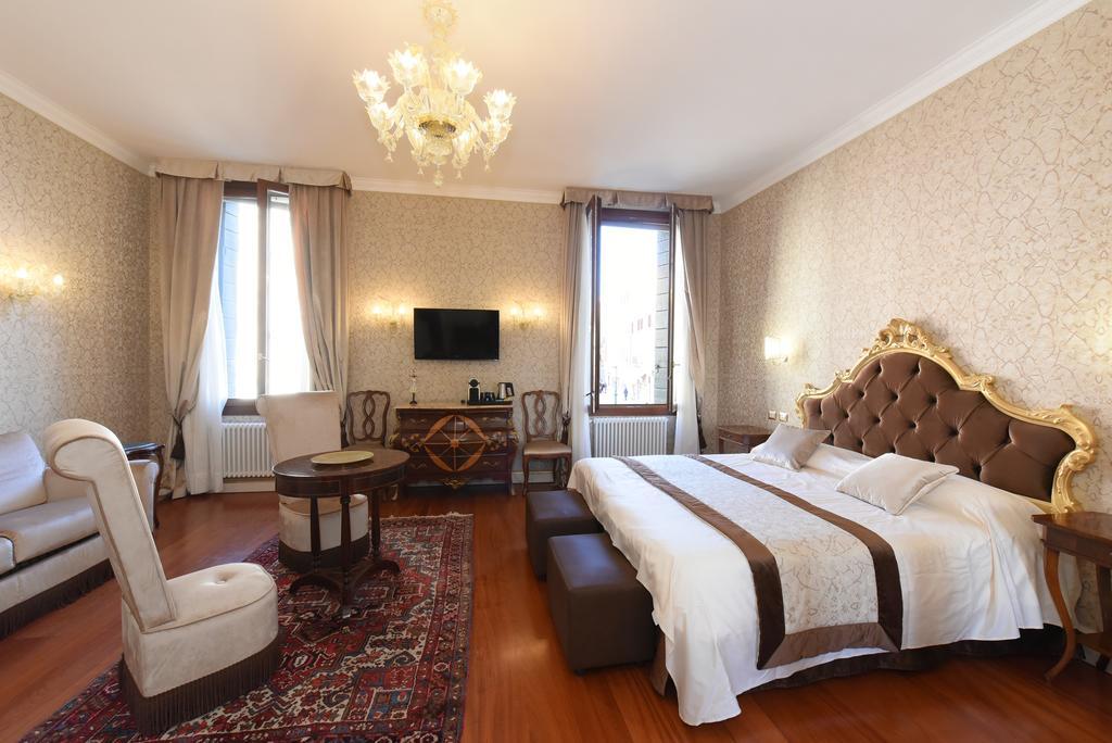 40.17 San Marco Hotel เวนิส ภายนอก รูปภาพ