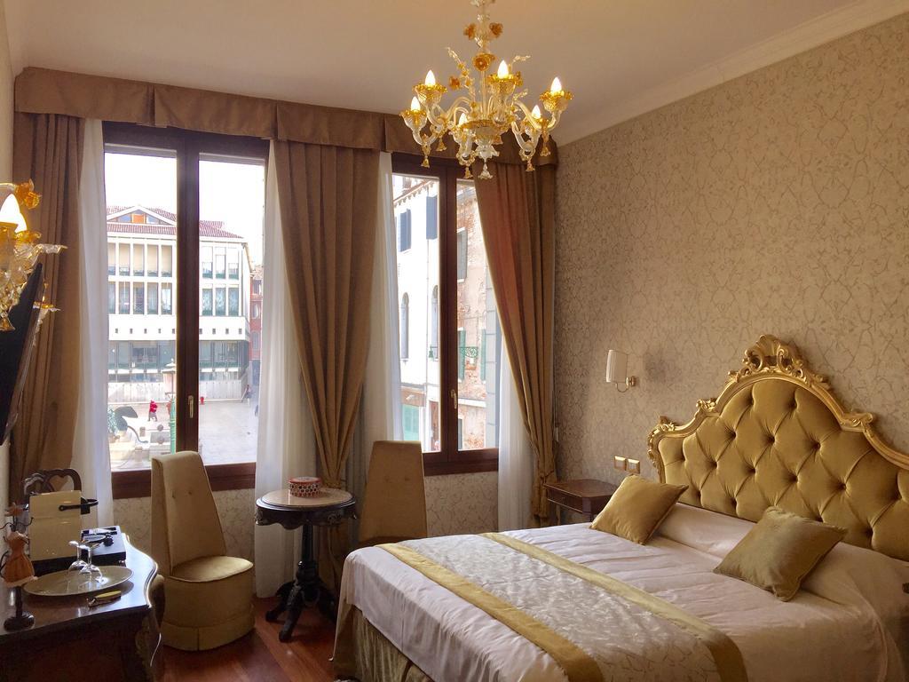 40.17 San Marco Hotel เวนิส ภายนอก รูปภาพ